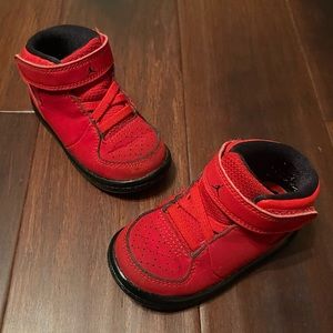 Nike Jordan Flight 3 Gym Red Shoes/Size 5C Mid Top, Model 707322-606.